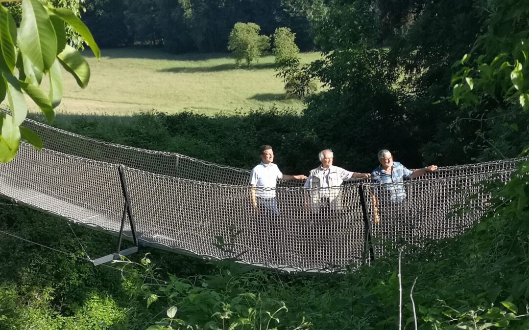 Naturerlebnispfad – Die Hängebrücke ist erneuert!